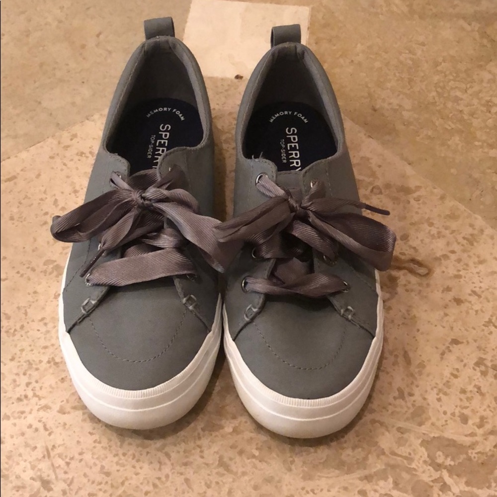 Womens Sperry sneakers 7.5 Grey
